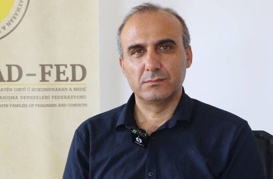 Canpolat: Tutsakların eylemleri topluma bir eleştiridir