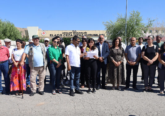 Elazığ Cezaevi önünde işkence protestosu